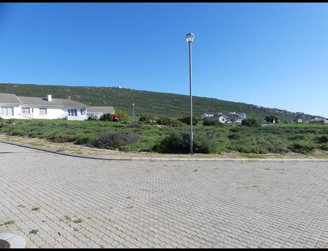 LAND FOR SALE IN HARBOUR LIGHTS